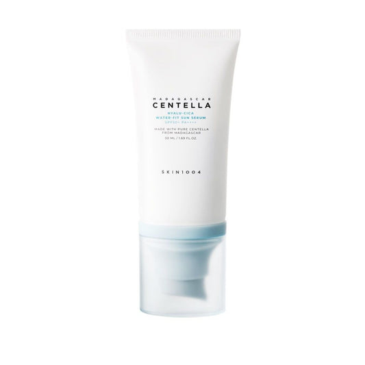 Солнцезащитная сыворотка SKIN1004 Madagascar Centella Hyalu-Cica Water-Fit Sun Serum SPF50+ PA++++