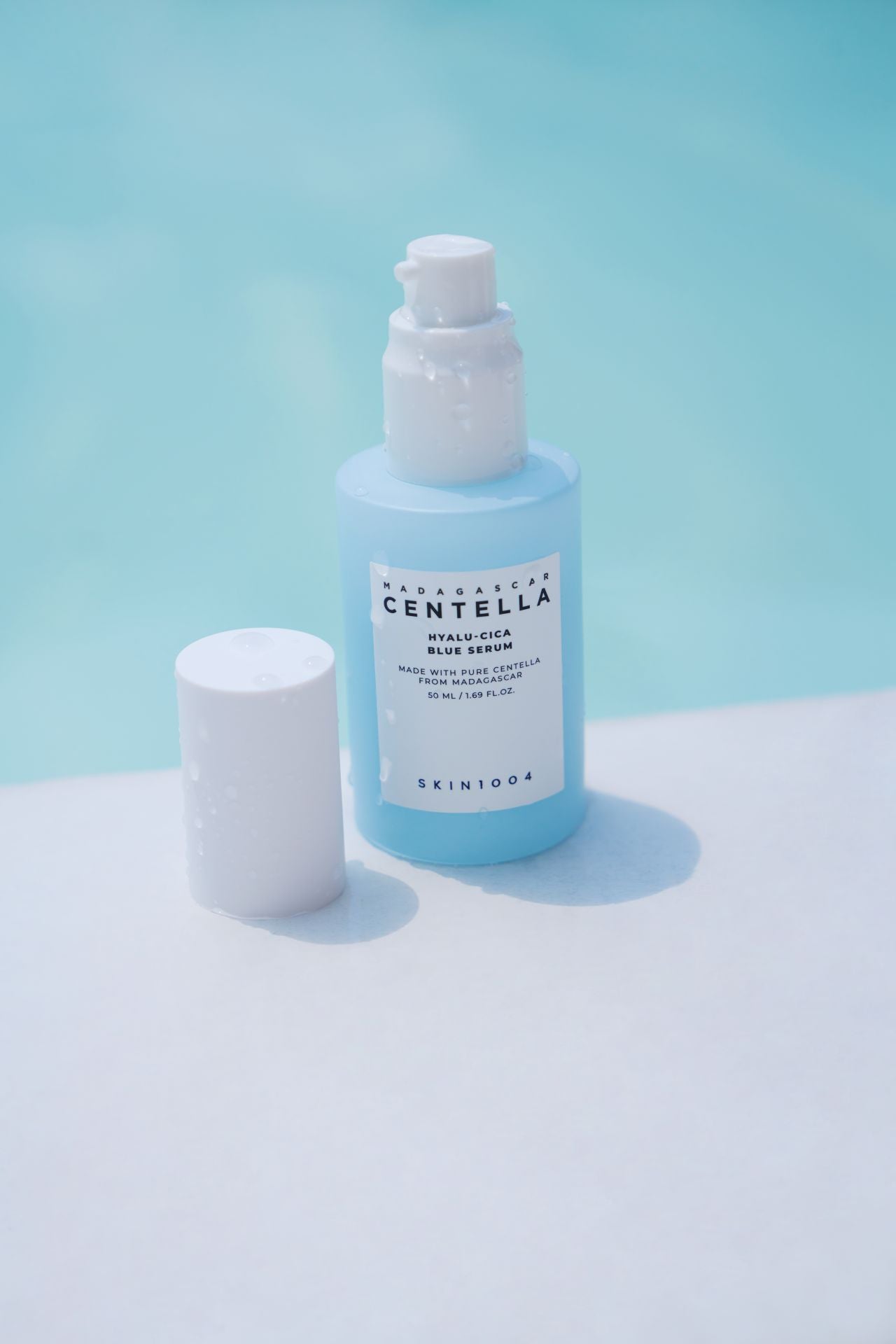 Увлажняющая сыворотка с центеллой SKIN1004 Madagascar Centella Hyalu-Cica Blue Serum 50 мл