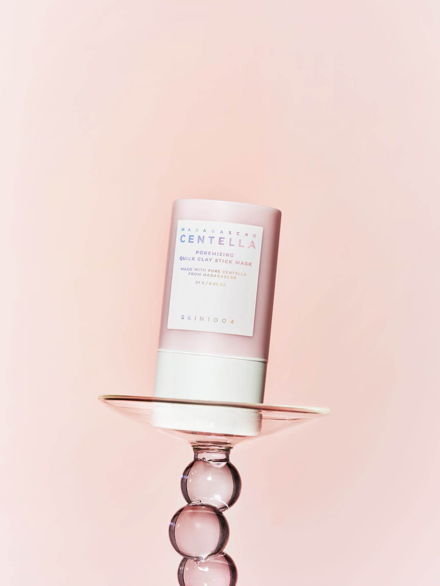 Глиняная маска для очищения пор в формате стика SKIN1004 Poremizing Quick Clay Stick Mask
