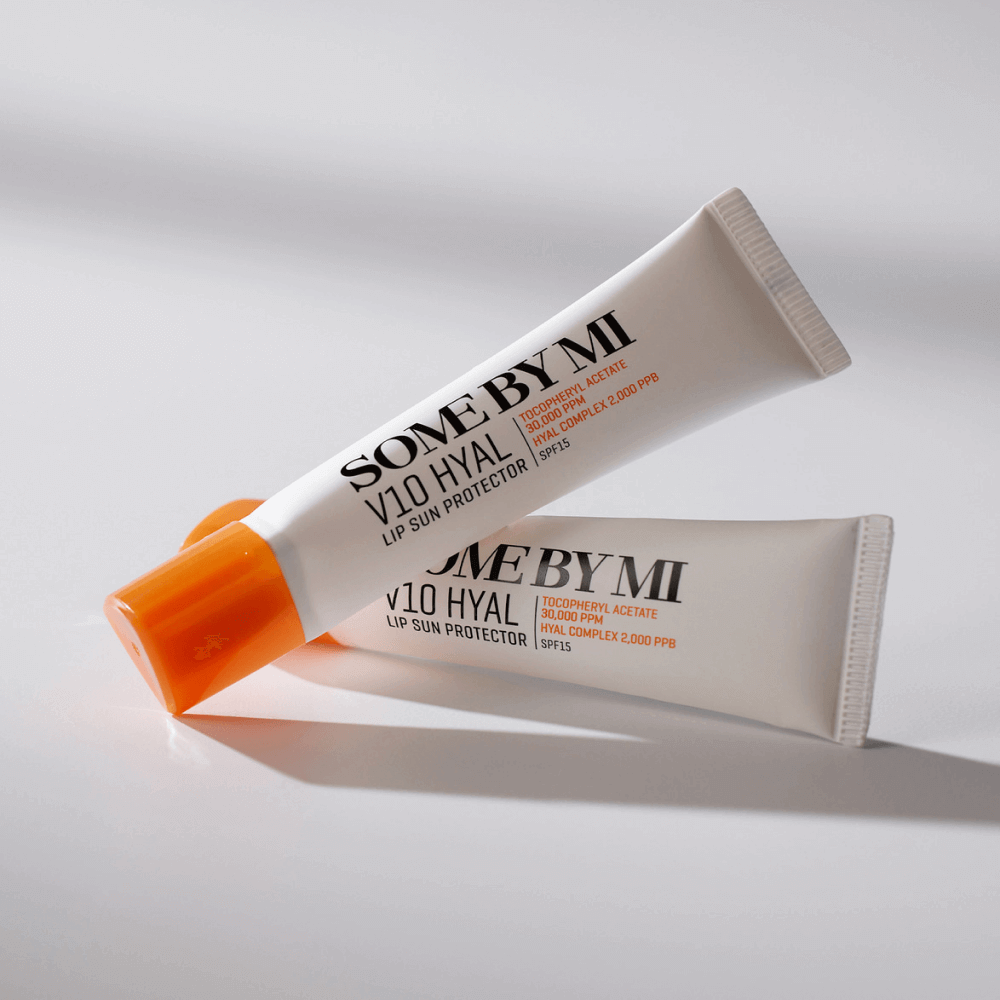 Солнцезащитный бальзам для губ с комплексом витаминов Some By Mi V10 Hyal Lip Sun Protector SPF15