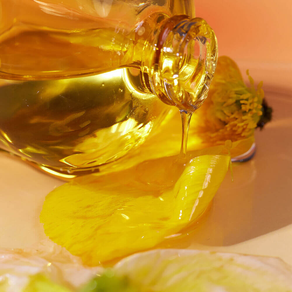 Питательное парфюмированное масло для повреждённых волос Lador Perfumed Hair Oil 03 Osmanthus